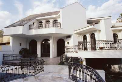 Roman Chateau (1)